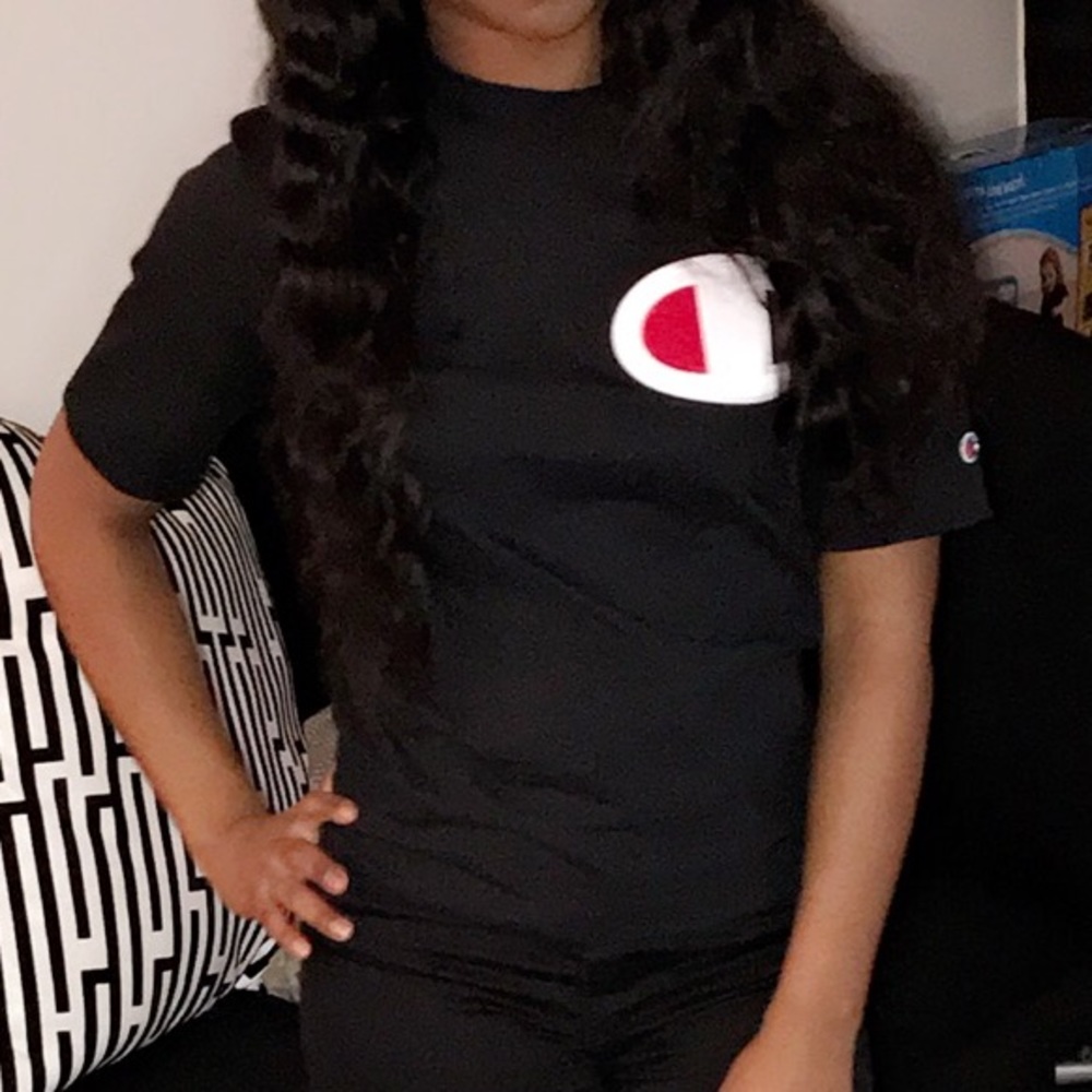 Champion Shirt Sz Medium